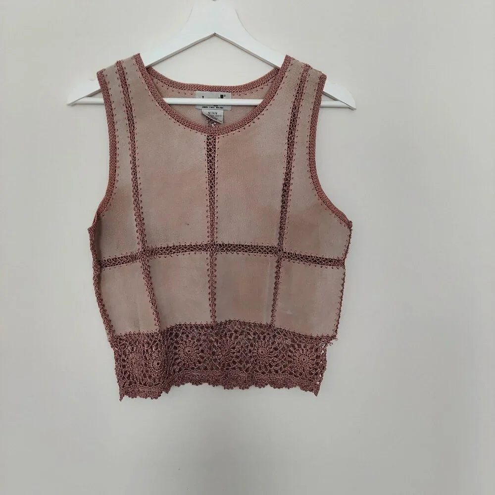 Vintage Imagio suede  vest size M. 100% genuine leather and rayon knit